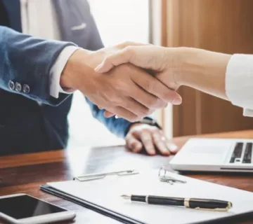 تسديد القروض البنكية والتمويلية