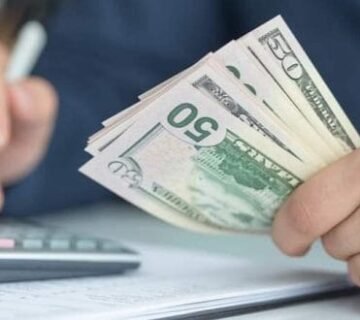 تسديد القروض البنكية وإدارة الديون